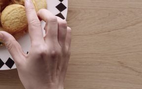 Huawei Mate 10 Pro - Commercials - VIDEOTIME.COM