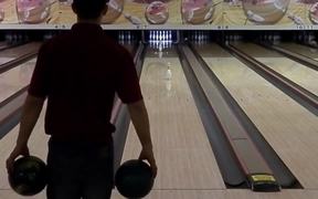 Spinning Bowling Trick Shots - Sports - VIDEOTIME.COM