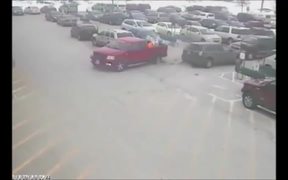 Guy Crashes Into 10 Cars