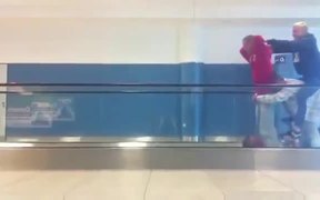 Bored Guys At Airport - Fun - VIDEOTIME.COM