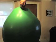 Balloon Man Gets Excited - Fun - Y8.COM