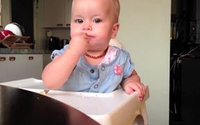 9 Month Old Dancing Baby - Kids - VIDEOTIME.COM