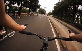 Jakarta Car Free Day & Regular Traffic Fixed Gear