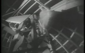 A Fragment from an Old Movie - Alien - Movie trailer - VIDEOTIME.COM
