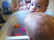 Babies Take a Bath - Kids - Y8.COM