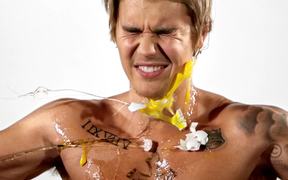 Comedy Central: The Roast of Justin Bieber: Egg