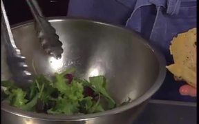 Stravecchio Tuile with Summer Berry Salad - Fun - VIDEOTIME.COM