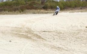 Adrien Van Beveren - Yamaha 2013 - Sports - VIDEOTIME.COM
