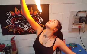 Body Burning and Fire Eating Class - Fun - VIDEOTIME.COM