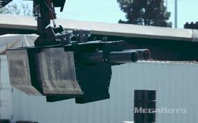 Giant  Megabots Face Epic Battle - Tech - VIDEOTIME.COM