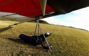 Tandem Flying - Sports - VIDEOTIME.COM