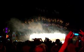 Sydney New Year’s Eve Fireworks 2015 - Fun - VIDEOTIME.COM