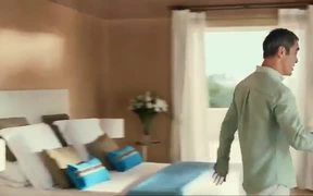 Thomas Cook Commercial: Hotel - Commercials - VIDEOTIME.COM