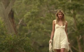 Red Rock Deli Commercial: Siren - Commercials - VIDEOTIME.COM