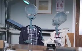 Argos Video: Alien Family - Commercials - VIDEOTIME.COM