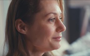 B&Q Ad: Unloved Room - Commercials - VIDEOTIME.COM