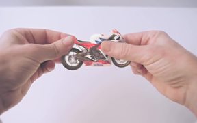Honda Video: Hands