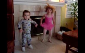Kids Dancing - Kids - VIDEOTIME.COM