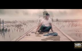 Iliya Rostami - Donyaye Ashegh Music Video