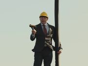 Volvo’s President Demonstrates a Dangerous Stunt - Commercials - Y8.COM