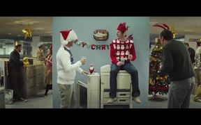 Sky Sports Fantasy Football Commercial: Billy Bass - Commercials - VIDEOTIME.COM