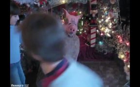 Piggies Attack !! - Kids - VIDEOTIME.COM
