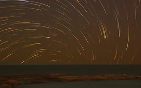 Star Trails on the Sky - Fun - VIDEOTIME.COM