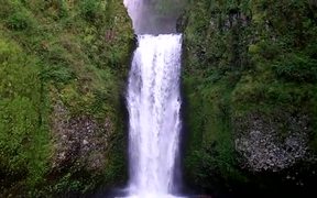Multnomah Falls 2 - Fun - VIDEOTIME.COM