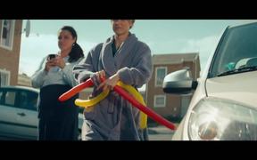Batchelors Commercial: Awesome Mums