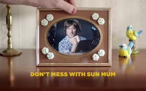 Sun Mum And The Sunscreen - Commercials - VIDEOTIME.COM