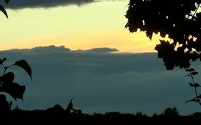 Sunset on the Horizon - Fun - VIDEOTIME.COM