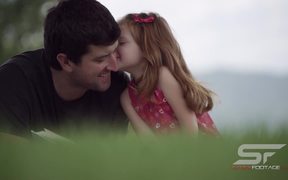 Red Headed Girl Give Her Father a Kiss - Kids - VIDEOTIME.COM