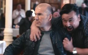 Visa: France vs Italy with Zinedine Zidane - Commercials - VIDEOTIME.COM