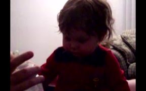 Nathan tricks 10 months - Kids - VIDEOTIME.COM
