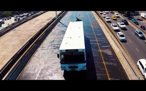 Volkswagen Commercial: Bus