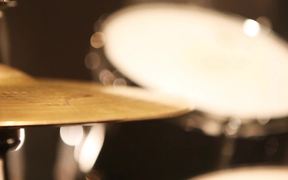 A Drum Plate Playing the Rhythm of the Music - Tech - VIDEOTIME.COM