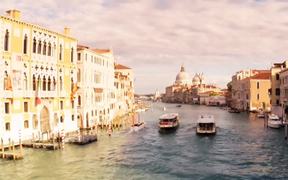 Venice Grand Canal - Fun - VIDEOTIME.COM