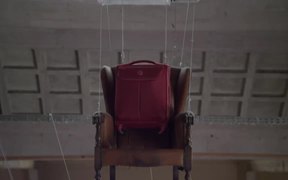 Samsonite Campaign: Small Spaces - Commercials - VIDEOTIME.COM