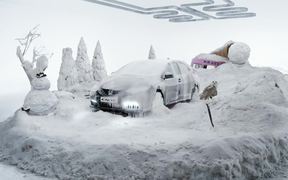 Honda Commercial: Hot & Cold