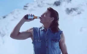 Coors Light Commercial: Ice Bar
