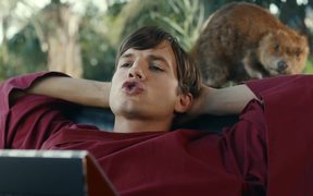 Lenovo Campaign: Ashton Kutcher Toes - Commercials - VIDEOTIME.COM