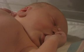 Thumb Sucking Newborn Baby (2h old) - Kids - VIDEOTIME.COM