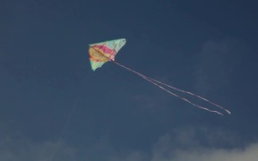 Kite Glider - Fun - VIDEOTIME.COM