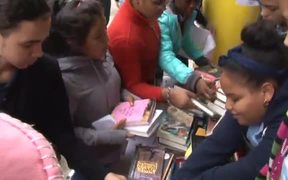 BOOKS AND BREAING IN THE SOUTH BRONX - Movie trailer - VIDEOTIME.COM