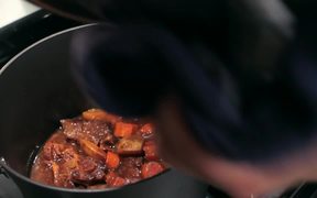 Recipe for Braised Short Ribs and Oxtails
