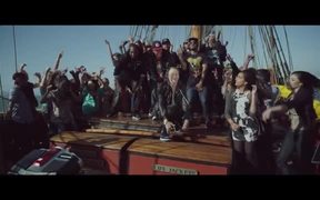 Macklemore & Ryan Lewis - Can’t Hold Us