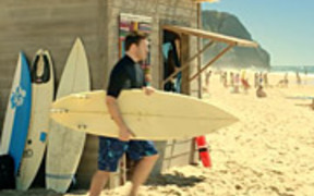 Expedia Commercial: Surfing